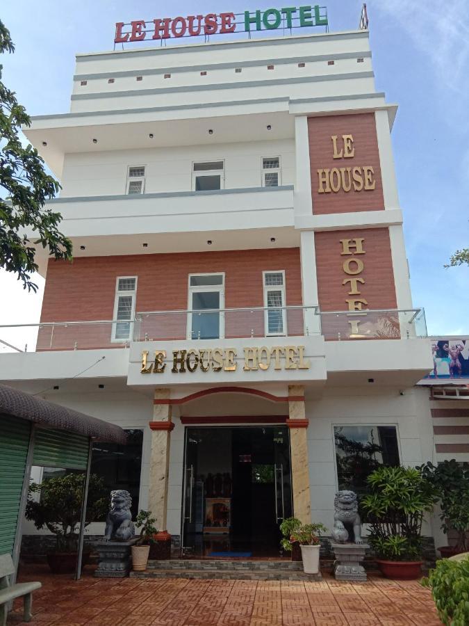 Hotel Le House Buon Ma Thuot Exteriér fotografie